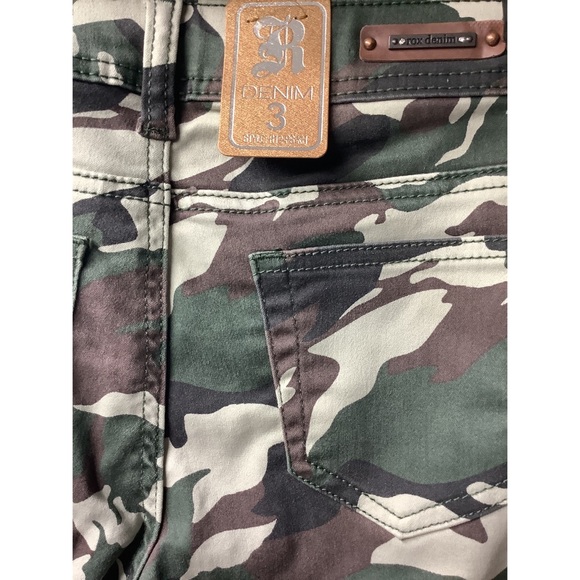 🆕ROX Denim- Size 3 Camouflage Skinny Jeans - Picture 5 of 7